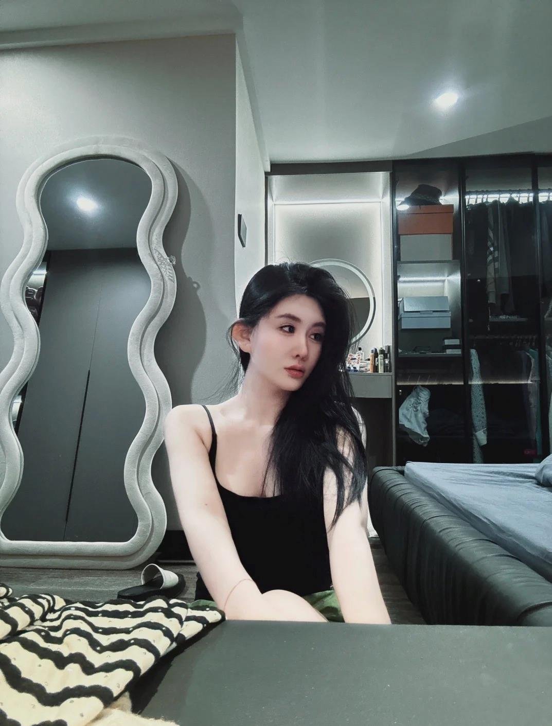 Let’s ditch the script and write our own unique love story. No rules, just authenticity.