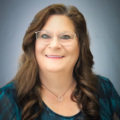 Real Estate Broker/Owner from Texas, Artist. Mom, Grandmother, MAGA, loves to go fishing and living life to it's fullest. 🚫 DO NOT DM ME!