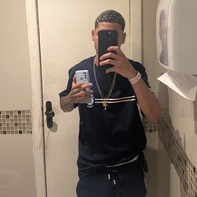 brenok146's profile picture. 