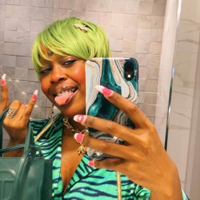 I’m too real to impersonate| Supporter of Rihanna & bbymutha |