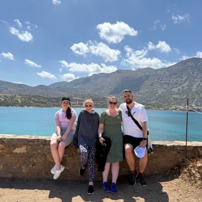 mrthebomb's profile picture. I love my wife and my girls! #mufc #Darts