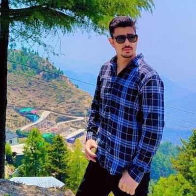 Ahsanzameer2's profile picture. Ideas are useless unless used