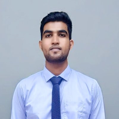 I'm Tareq Ferdous, a Computer Science graduate specializing in frontend development and digital marketing.