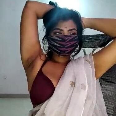 PriyaCam37047's profile picture. எல்லாமே என் மகனுக்காக🤱🌺 Telegram Service Available🫦💦👅..⬇️