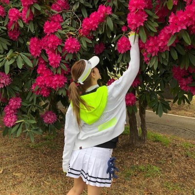 私はゴルフ初心者です⛳
ここに私の生活日記やゴルフの楽しみを分かち合っ🏌️♀️
同じ趣味の友達を作るのが好きです🌸
ゴルフに興味のある人と交流したいです。フォローしてください!
一緒にゴルフの話をして、経験を分かち合います⛳✨
