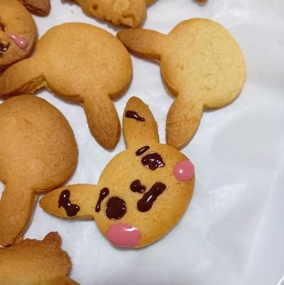 mayu3kisei's profile picture. 3児の母親。韓国に5年ほど留学経験あり。今は日本です。無言フォロー失礼します。リポスト多め。時々日常つぶやきます。#メッコール　大好き  アラフォーだけどプログラミング勉強してみたい。