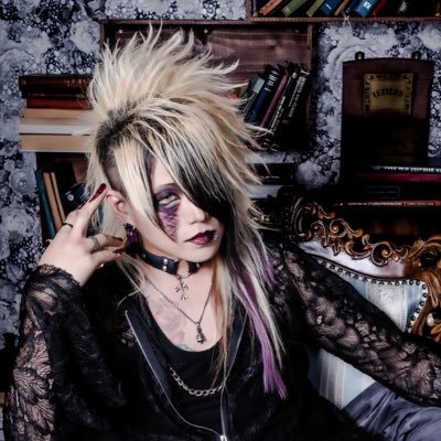 UNTIL’D ASH Ba,蜘吊-CHIZULU- 好きな物はタバコ,水,グミ,アニメ,ホロライブ🟣みんなを監視している👁