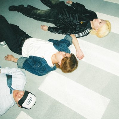 partypeak_jp's profile picture. 神戸発、感情とグルーヴを武器にしたネオシティポップバンド 🇯🇵Vo: @NMR_RYUTO Gt:@maki_macky_mk Ba:@itsukimonster /🎫チケット予約、出演依頼はDMまで/音源はリンクから⤵