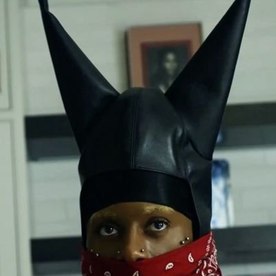 chinonsoekwenem's profile picture. - Child of Jehovah
- photographer
- writer
-philosopher
- mental health & psychology advocate
- artiste
- dancer
- tourist
- melophile
- cineast
- logophile