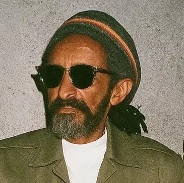 Yohanne68478845's profile picture. meditation 🧘‍♂️