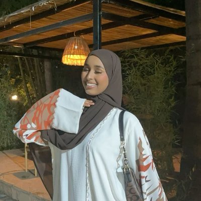 AxlamIbraahiim's profile picture. A doctor who loves her dear country, Somalia