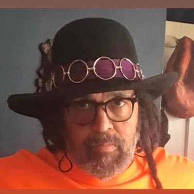 I follow Jesus imperfectly, when I fall it's into his grace. I love my wife, 3 kids, 2 grands, rock'n'roll, pork barbecue, gumbo, Chinese food; 🤘🏾👨🏾🍳Chef