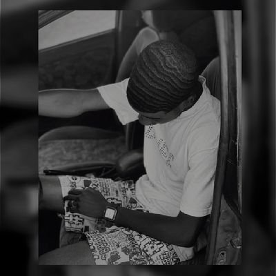 La responsabilité a besoin d’un homme, pas d’un beau jeune homme ♂️
+222🇲🇷