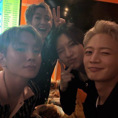 FANBOY💙NCTzen💚SHaWol💎
#DOYOUNG_Soar
#NCTDream_GoBackToTheFuture
#ONEW_PERCENT
#WayV_BIGBANDS
#KEY_HUNTER
#HAECHAN_TASTE
♥️SuperM, ENHYPEN & MYTRO🤗