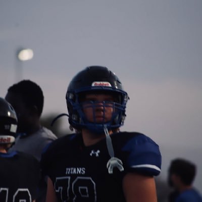 huddy0900's profile picture. PLSHS 28 🏈🏌️🏋️