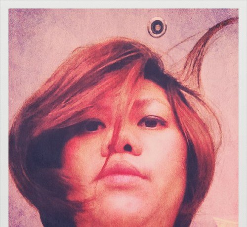 henceh's profile picture. Ordinary woman wit extraordinary life,thank you Jesus..