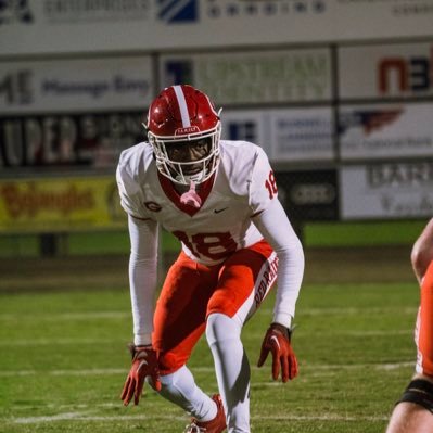 EDGE |Greenville high school |6’2|215| C/O 2026