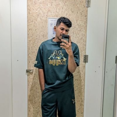Salah's magic dribbles, Rohit's audacious sixes and Hamilton's lightning reflexes keep the fandom alive!❤️.
Sports | Politics | Stock Market
#salahpaglu