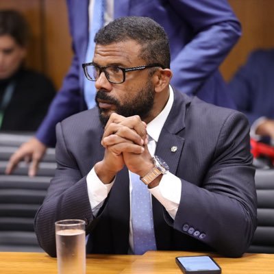 Deputado Federal eleito com 181.568 votos. Delegado da Polícia Civil de São Paulo
