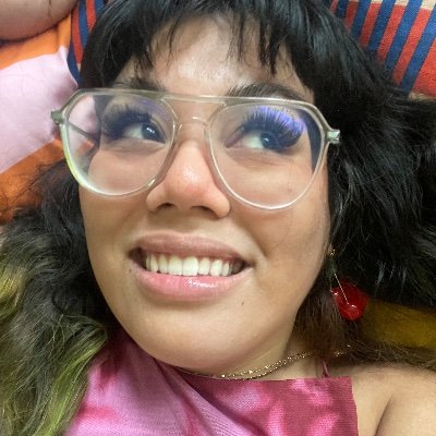 angdidthat's profile picture. mansplain manipulate manwhore. social media manager. they/she