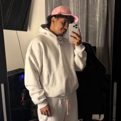 SheboFN's profile picture. 🇪🇬 🏴󠁧󠁢󠁥󠁮󠁧󠁿