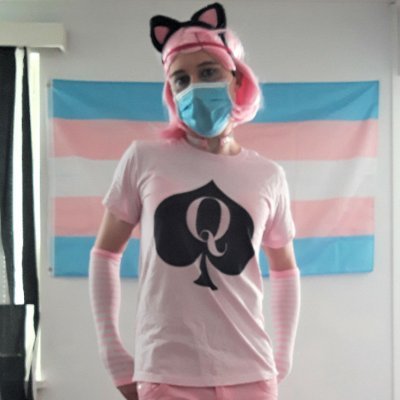 Got banned at 5k, but never giving up. Happy little sissy from Finland. DM friendly. Not looking to be dominated.
NOT giving money to anyone. NO exceptions.