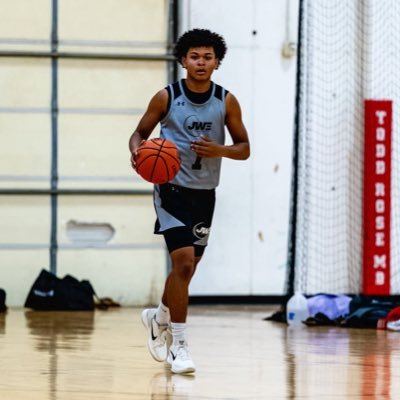 shallowater Tx. | 🎓C/o 28 | ✏️GPA | 6”0 | 🏀Sg, Sf | JWE Elite 15u | NCAA ID #2505613464 | 806-549-6394