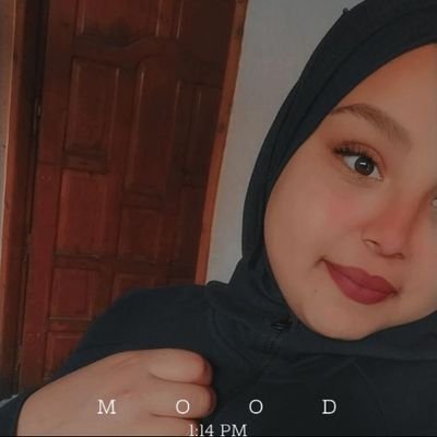 YasmanAli313951's profile picture. I am Yasmine, a breadwinner for my family of five. I want help. My dream is a kilo of flour and for the war to stop.