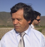 Diputado de la República (2010-2014), y ex Alcalde de Illapel (1992-2008).