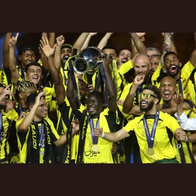 كبير اسيا +كبير اوربا 💛🤝🤍