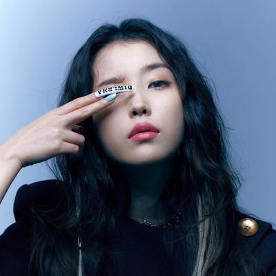 • IU | Red Velvet | Ive | Kim Taeri | Go Younjung 💜💙
multi, mostly rt •