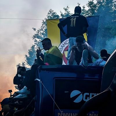 nnxznnz's profile picture. 