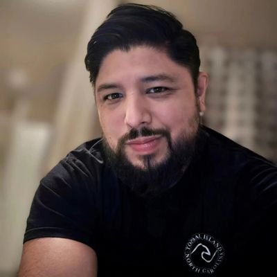 SammyTorres1414's profile picture. just a normal weird gamer