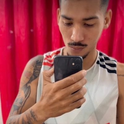 Richardsheren's profile picture. sheren 👻