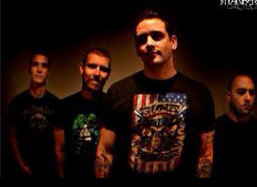 Indexcase's profile picture. DEAD moines hard rock for a decade plus!! individual accounts are @AGHJOE @JoshuaIC @SnakeheadIC @ickyic