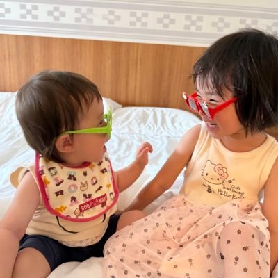 大切な人の笑顔のために😊✨ ママさんの働き方改革したい🌸 ゆるーく自由に在宅🏠美容🎨💄💅💗✨ ママとしても女性としても輝く人に🍀*゜ 3歳と1歳の姉妹ママ👩🏻💋 Osaka🐙 #在宅ワーク #ママさん達と繋がりたい #旅行好きな人と繋がりたい #美容好きな人と繋がりたい #人生楽しんだもん勝ち