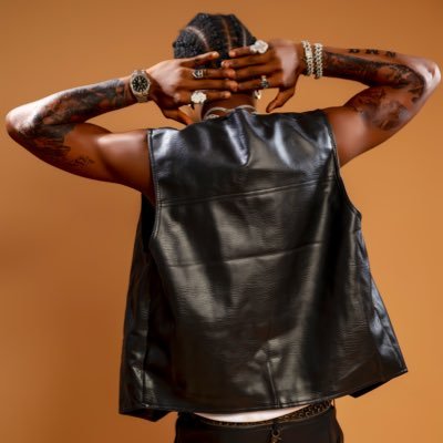 IG @blessboi_bmn Musician https://t.co/SwSNVi2b1b