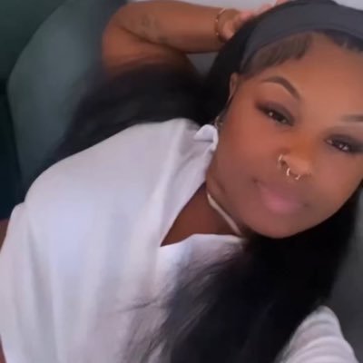 follow me y’all twitter deleted my old account 🙄