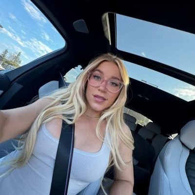 JessicaL48588's profile picture. single