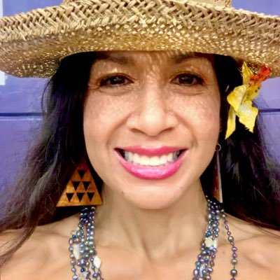 Deleted 10-year-old profile, now I’m back to snoop. Proud Kanaka ʻŌwi, Afro-Taíno Puerto Rican, Native. Presa Canario. ANTI-MAGA! English Lit major. 🌊