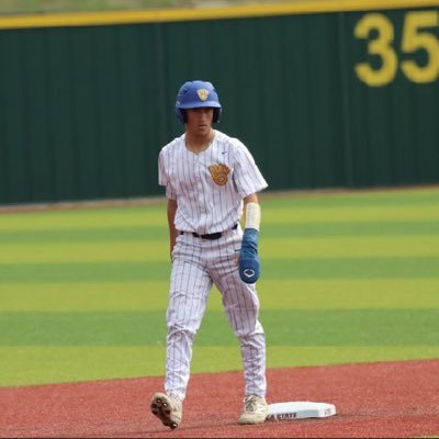 Valley View 2028|5'7 145lbs| UTL/RHP| @blazerhardball|@sox2028AR
