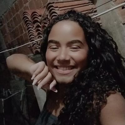 Evelly_pink's profile picture. B🤍