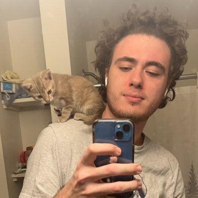 MiWyatt's profile picture. 〽️✋