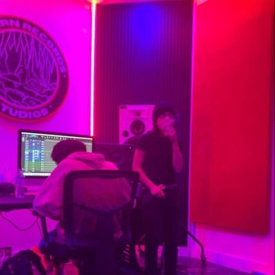 lovesickkj's profile picture. kj