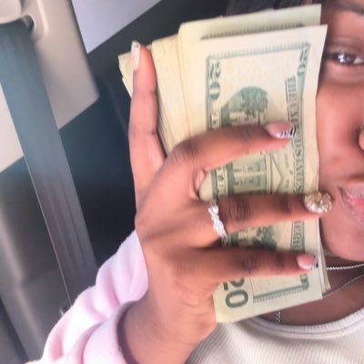 sugar2youu's profile picture. 