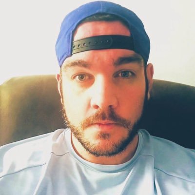 32M | 6’5” | 220lbs 🔞 Milf and hot wife lover. Bull/Swinger. Currently single. Open to content partners. Feel free to message me. 🔞