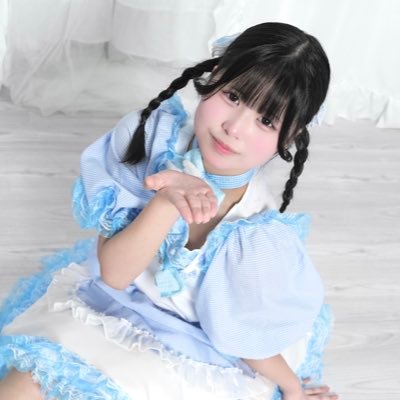 踊ってみた16歳🎶 / 青💙/ @mali_mali_15の妹👧🏻 / ネイルチップ作り🎀 / 母管理 / イベント情報🌟 9/28ニコこれ10/4 DROP DANCE FES 12/29?
