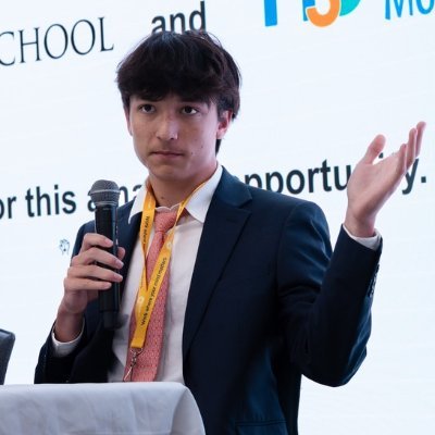 jorvuu's profile picture. losing to the killer robots. undergrad @riceuniversity