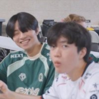 yoon 윤 (@dawningamber) 's Twitter Profile