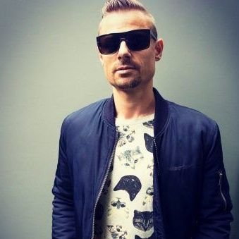 HeavenSkyArt's profile picture. Entrepreneur.
Systemic valuebased Master of Business Coaching (ISO certified).
Head of Studies.
Crisis interventionist (FH).
Artist: Painter, Photographer, DJ.